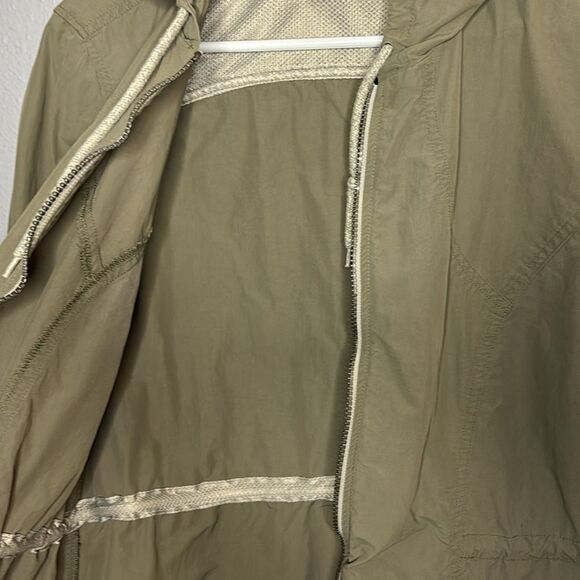 Eddie Bauer Green Hooded Lightweight Mid Length  Rain Jacket Size XL - Picture 11 of 15